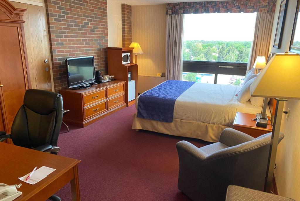 Ramada By Wyndham Lethbridge Photo 29