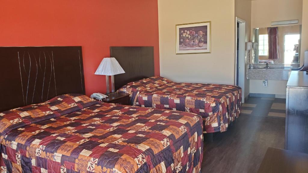 La Bonita Inn & Suites - McCamey photo