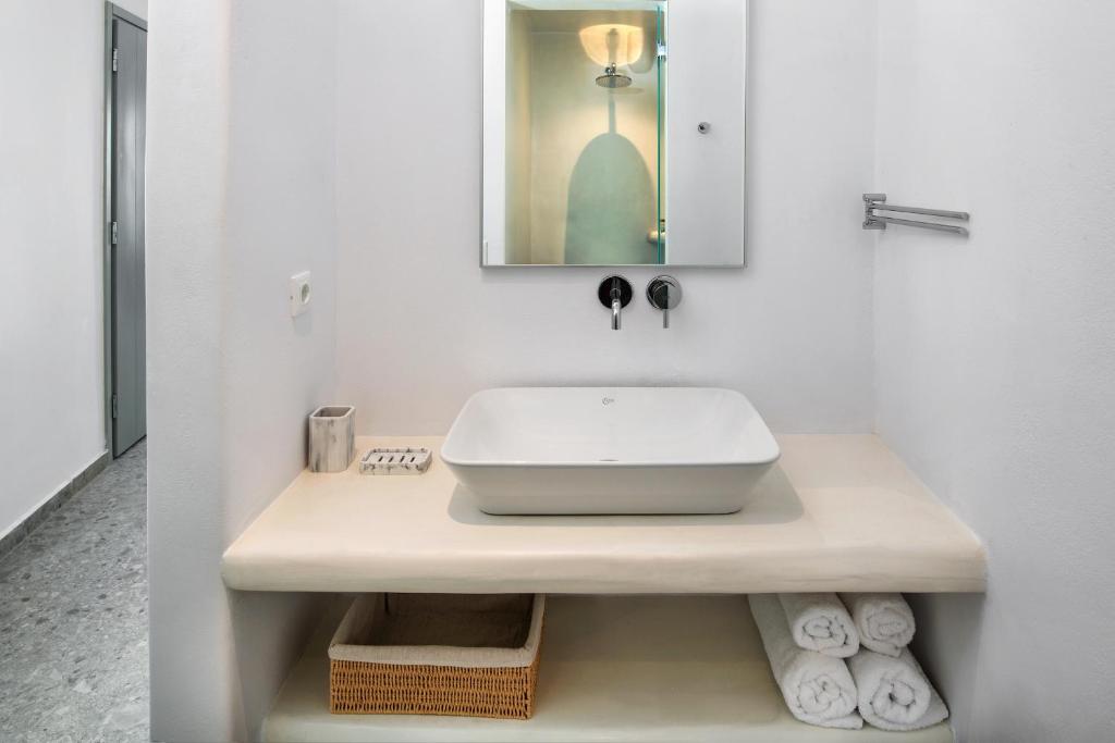 Seven Suites photo