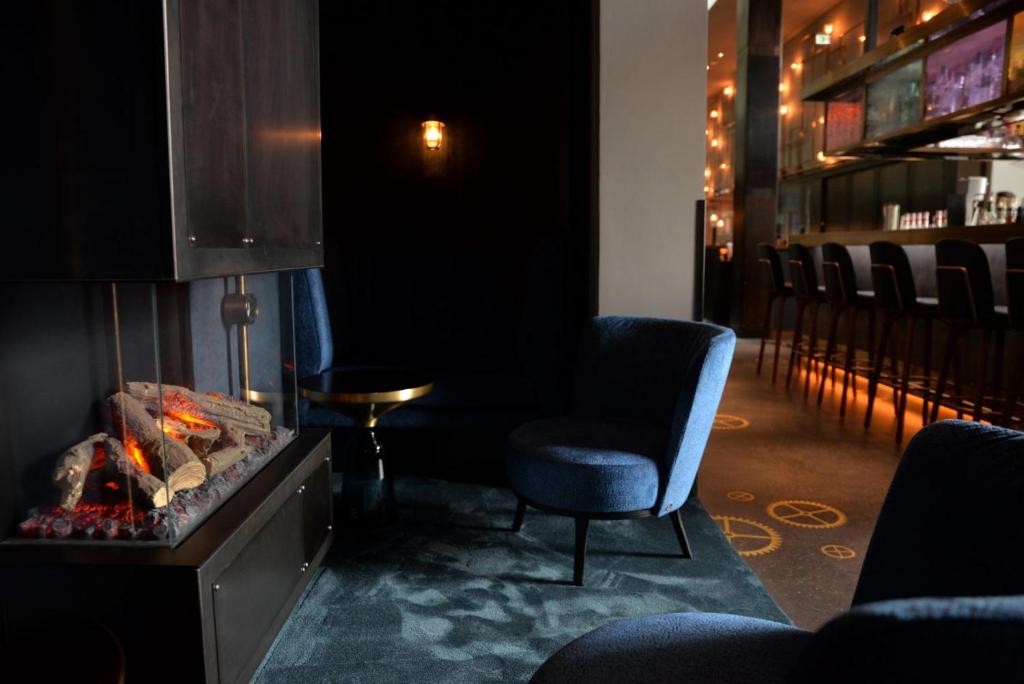 Bar/lounge
