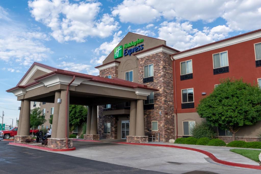 Holiday Inn Express Hotel & Suites Limon I-70/Exit 359 photo