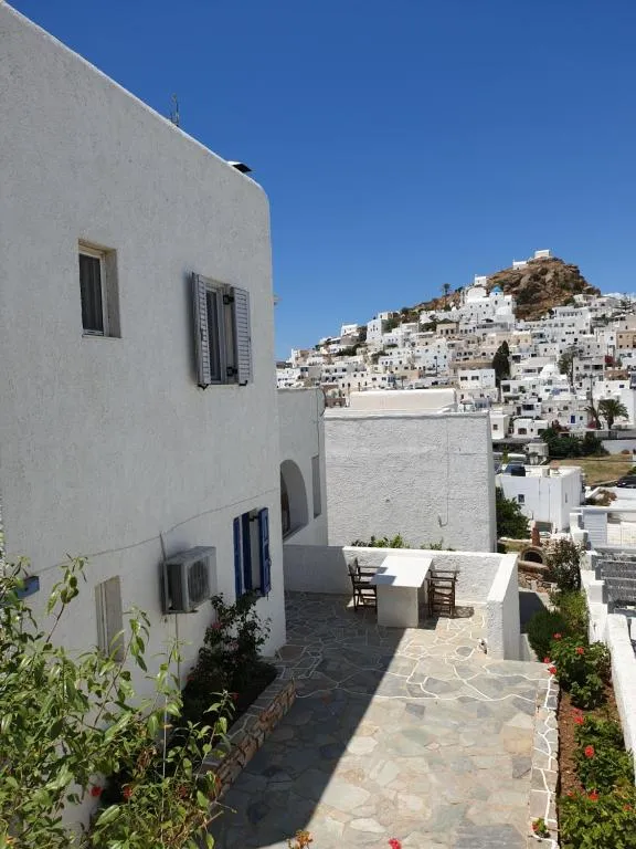 Aphrodite Hotel & Apartments, hotel in Ios Chora