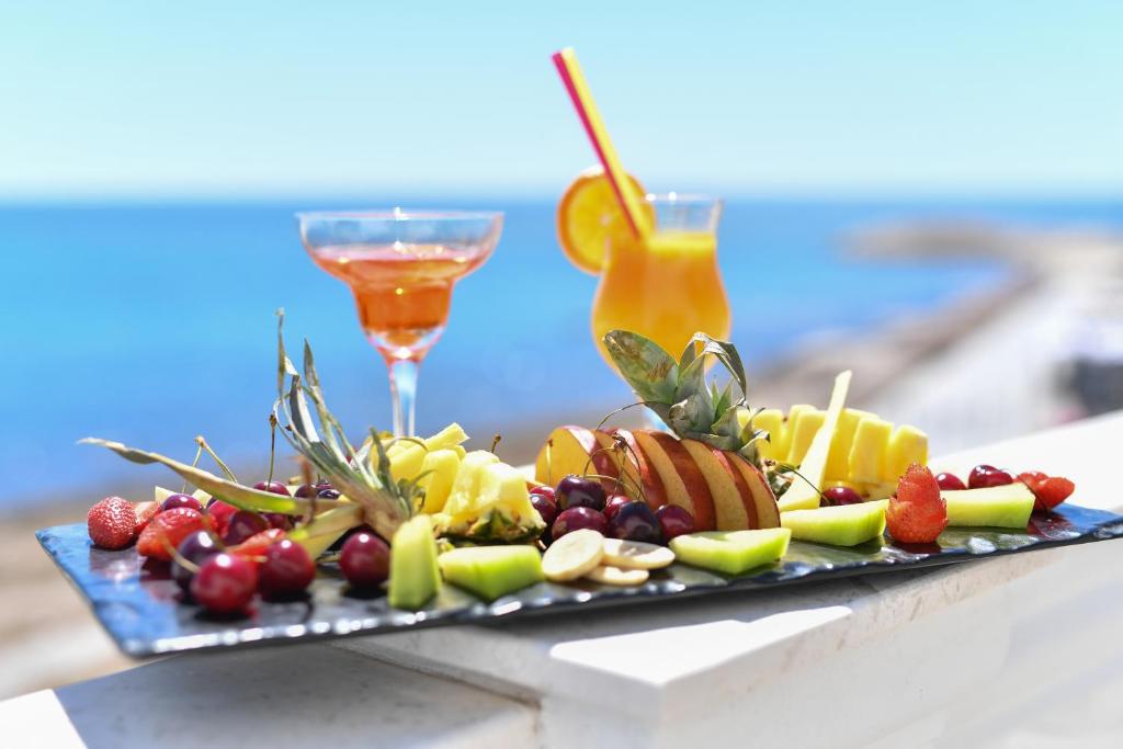 Iliad Hotel — Hotel in Durres