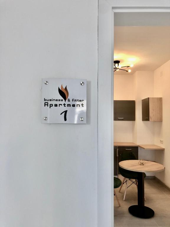business & fitter Apartment photo