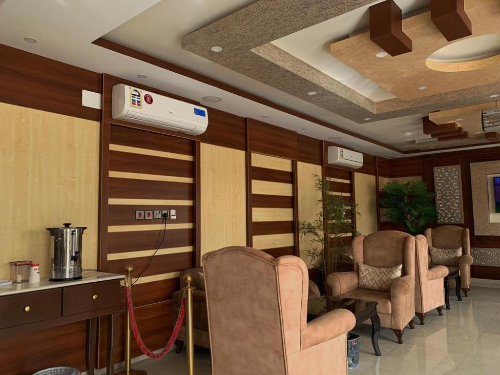 Alshahamah Hotel Apartments photo