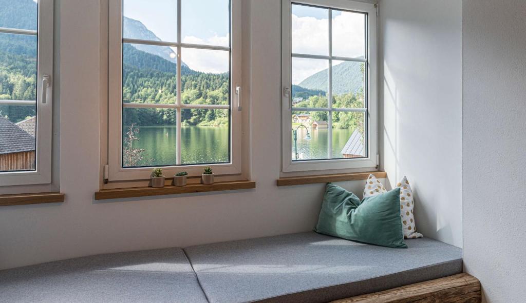 Ferienwohnung Seeblick Grundlsee - Your Austrian Home - 3