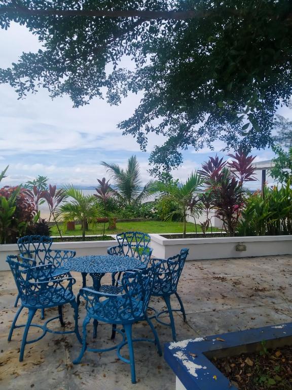 Rafflesia Resort photo