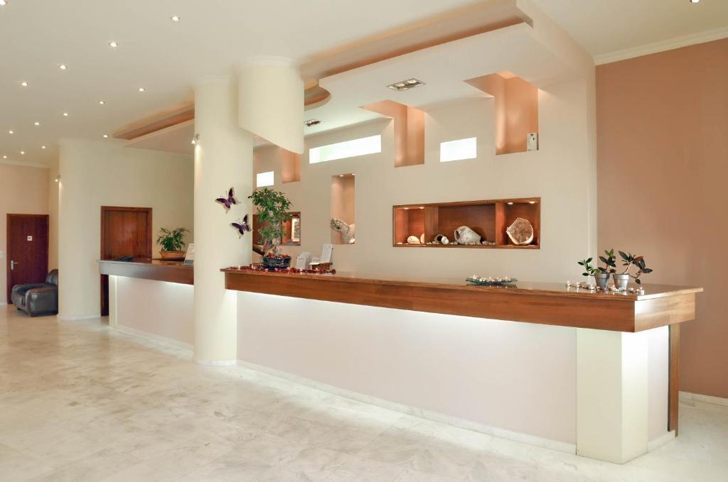 Belussi Beach Hotel & Suites photo