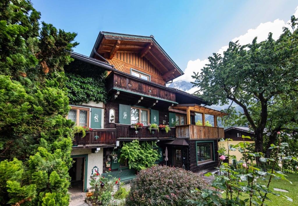 Alpenrelax Haus Weidmannsheil wohnen im romantischen Forsthaus - 1