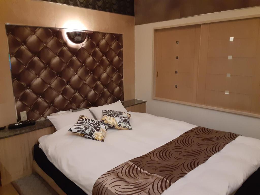 大人の隠れ家 ホテルCats, Yachimata