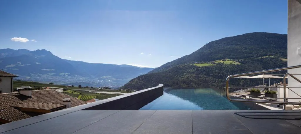 Alpin & Stylehotel Die Sonne, hotel in Parcines