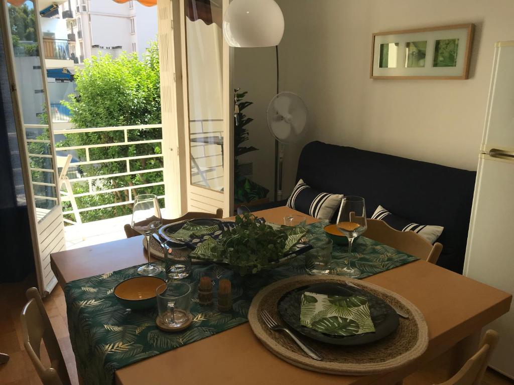 Charmant appartement au cœur de Juan les Pins - 4