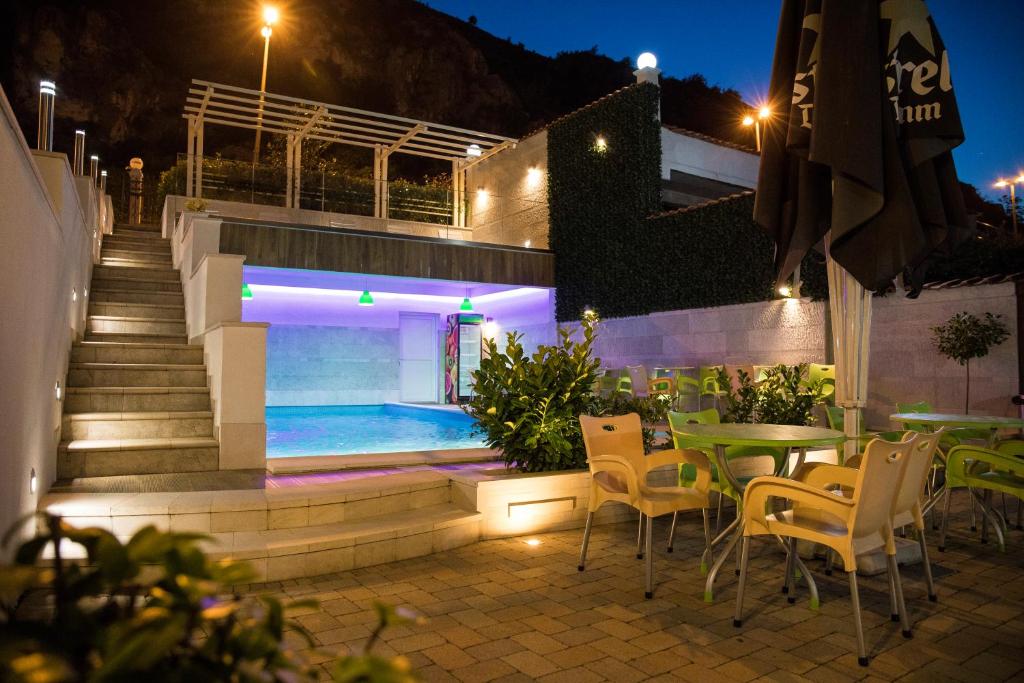 Hotel Villa Nadin photo