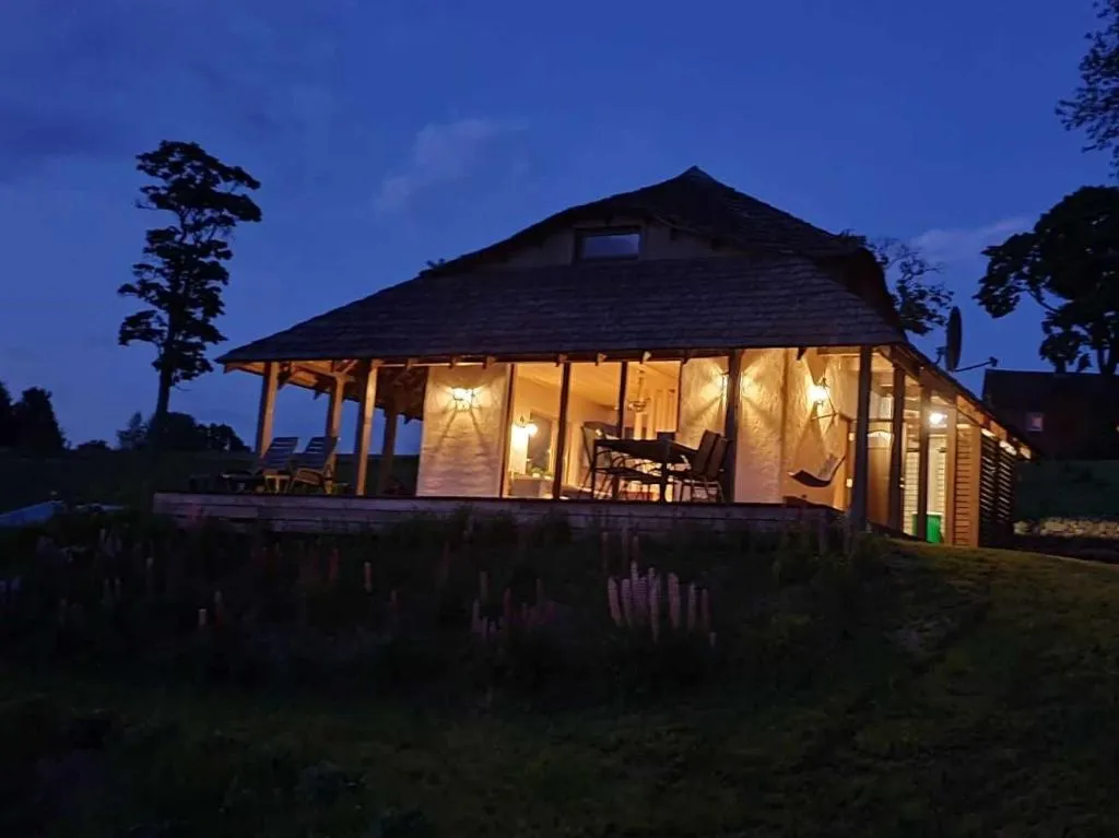 Atpūtas māja Puskalni, Hotel in Rauna