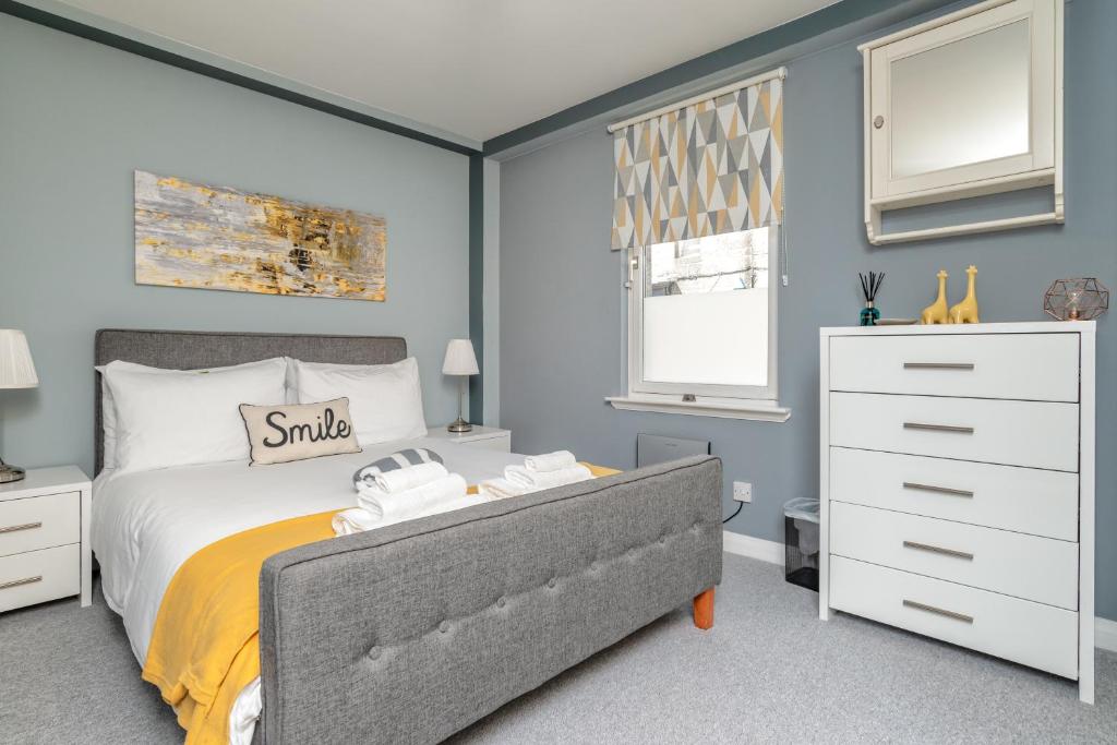 Historic Location, Private Parking, Ground Floor Luxury Flat, Aberdeen