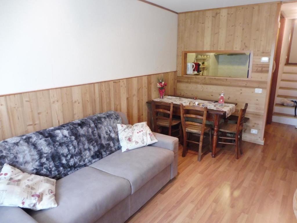 Appartamento 90 con vista e balcone - 2