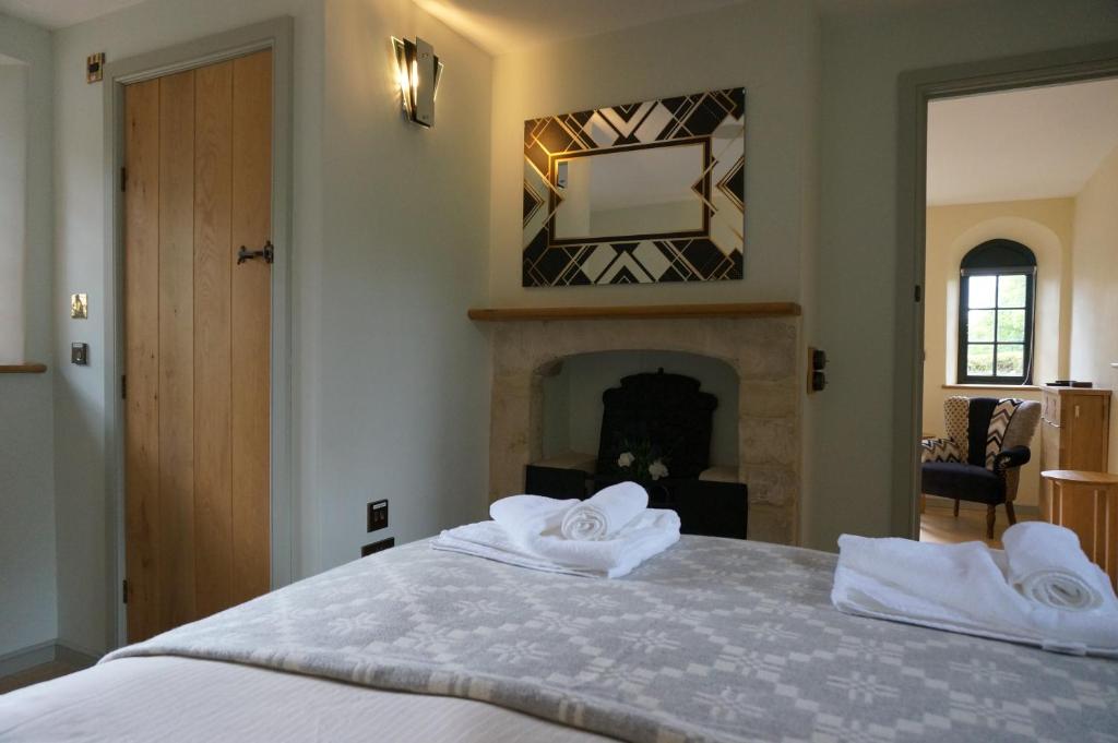 Gatekeepers Lodge Dyrham Park - Private & Self Contained deluxe accommodation 15 mins from Bath 전경
