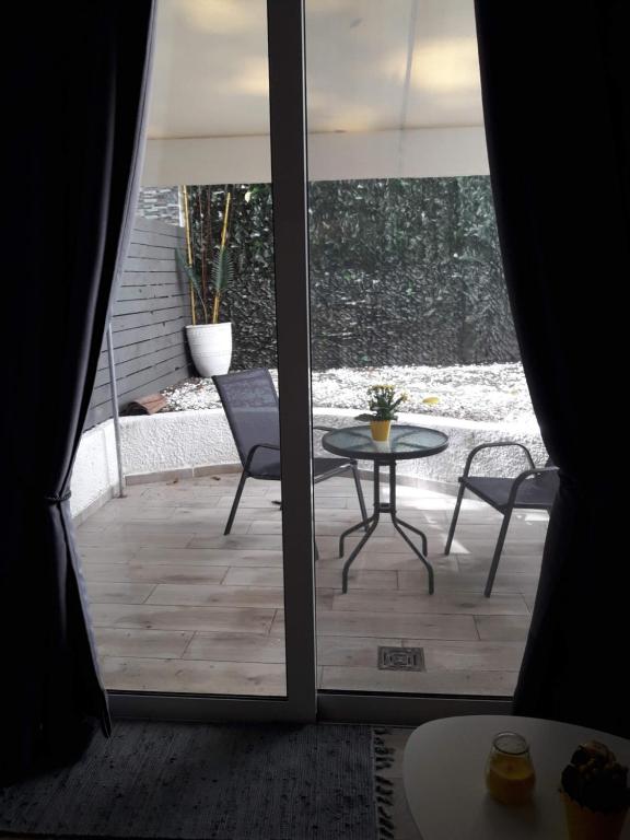 Kolonaki Luxury backyard Studio photo