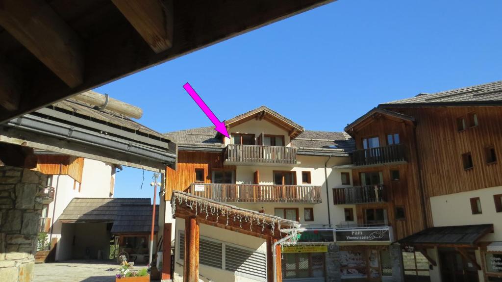 Appartement vue exceptionnelle, parking privatif, piscine - 2