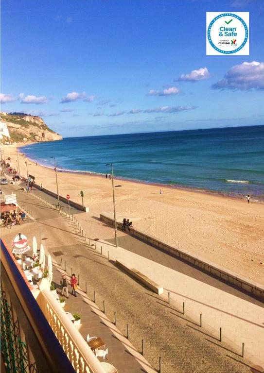 Casa vista Azul — Hotel in Sesimbra