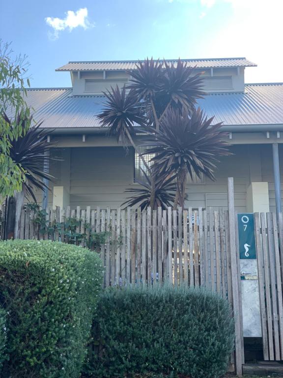 Sorrento Back Beach Apartment photo