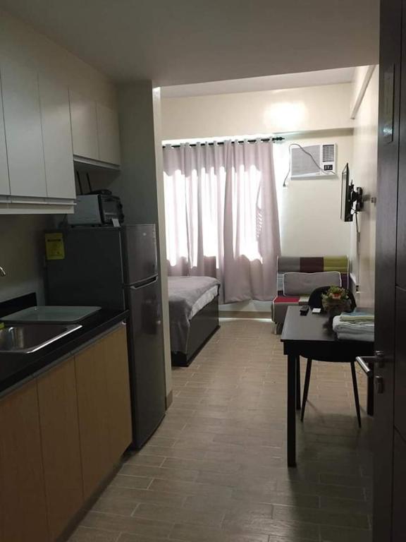 Furnished Studio Megaworld 7M — Hotel in Iloilo