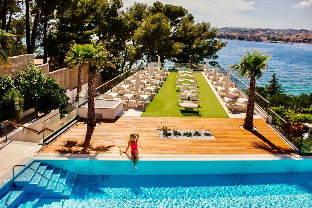 Hotel Eden — Hotel in Podstrana