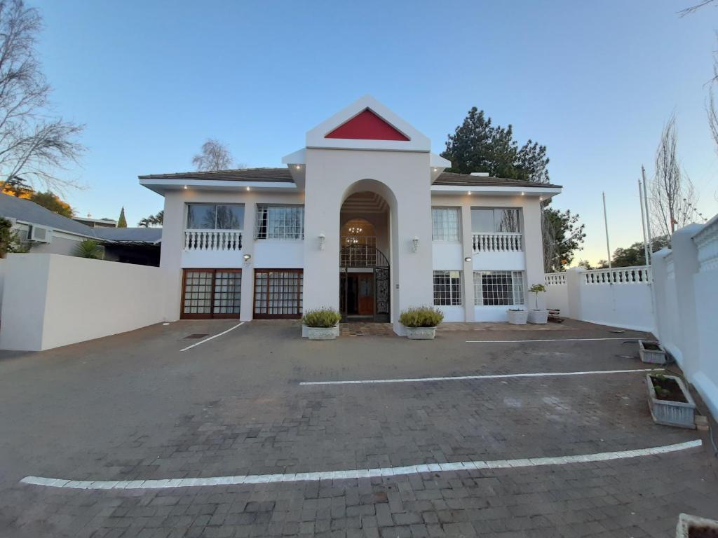 Florentia Guest House photo