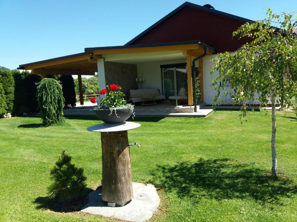 Ferienhaus Mochorko - 1