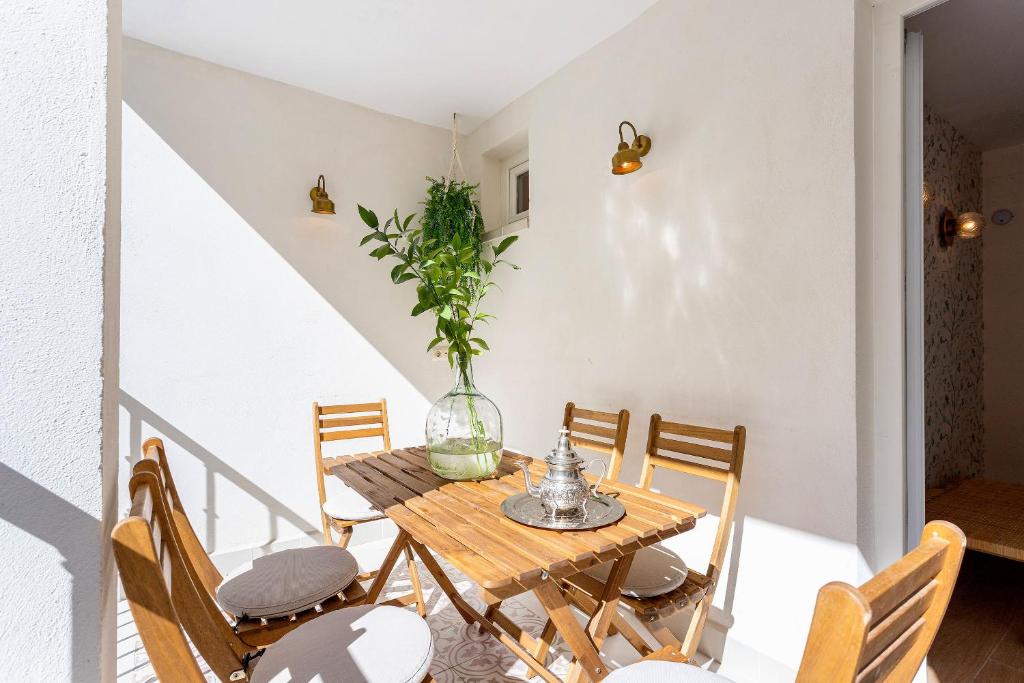 Genteel Home Alhacaba photo