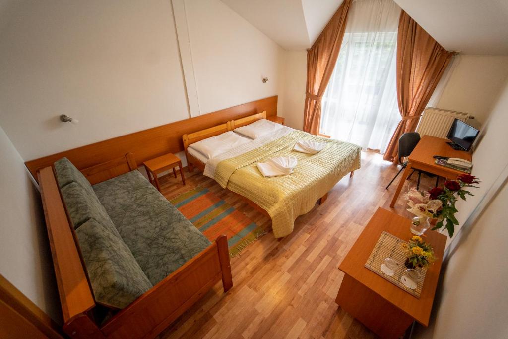 Park Hotel Cingov photo