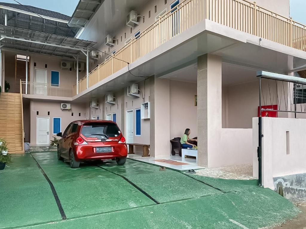 レッドドアーズ シャリア ニア PKOR ランプン (RedDoorz Syariah near PKOR Lampung)