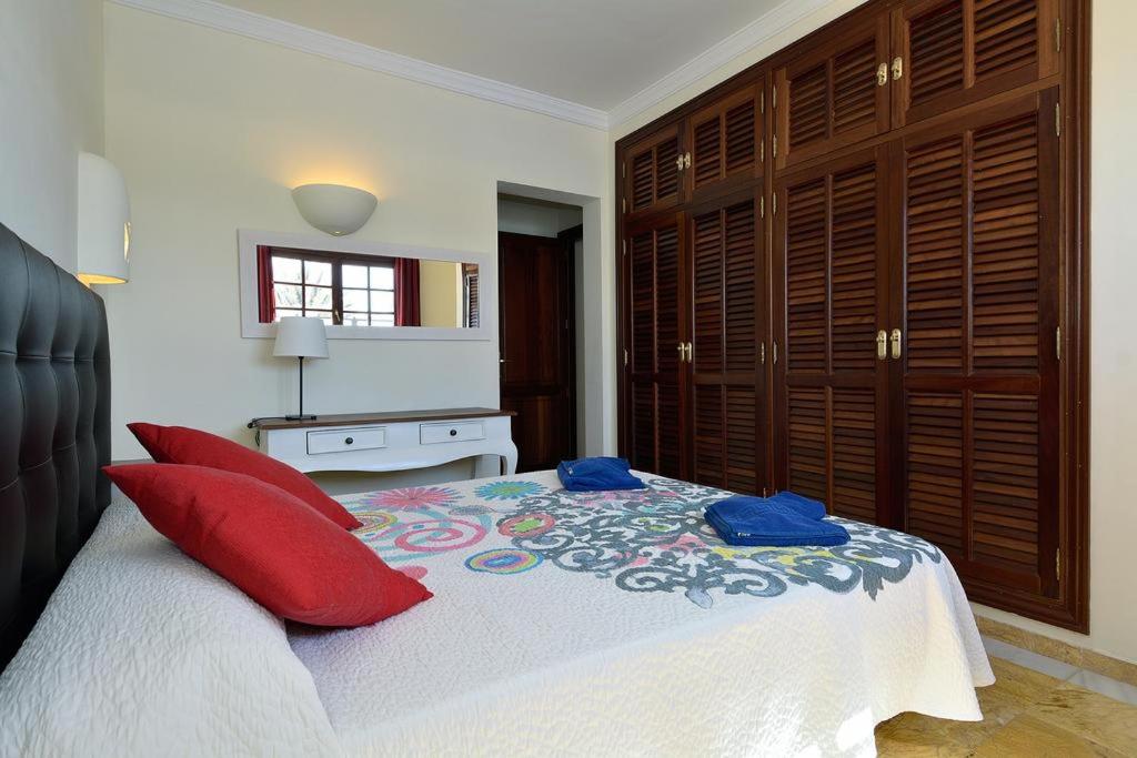 Private Villa with pool Faro Park - 4