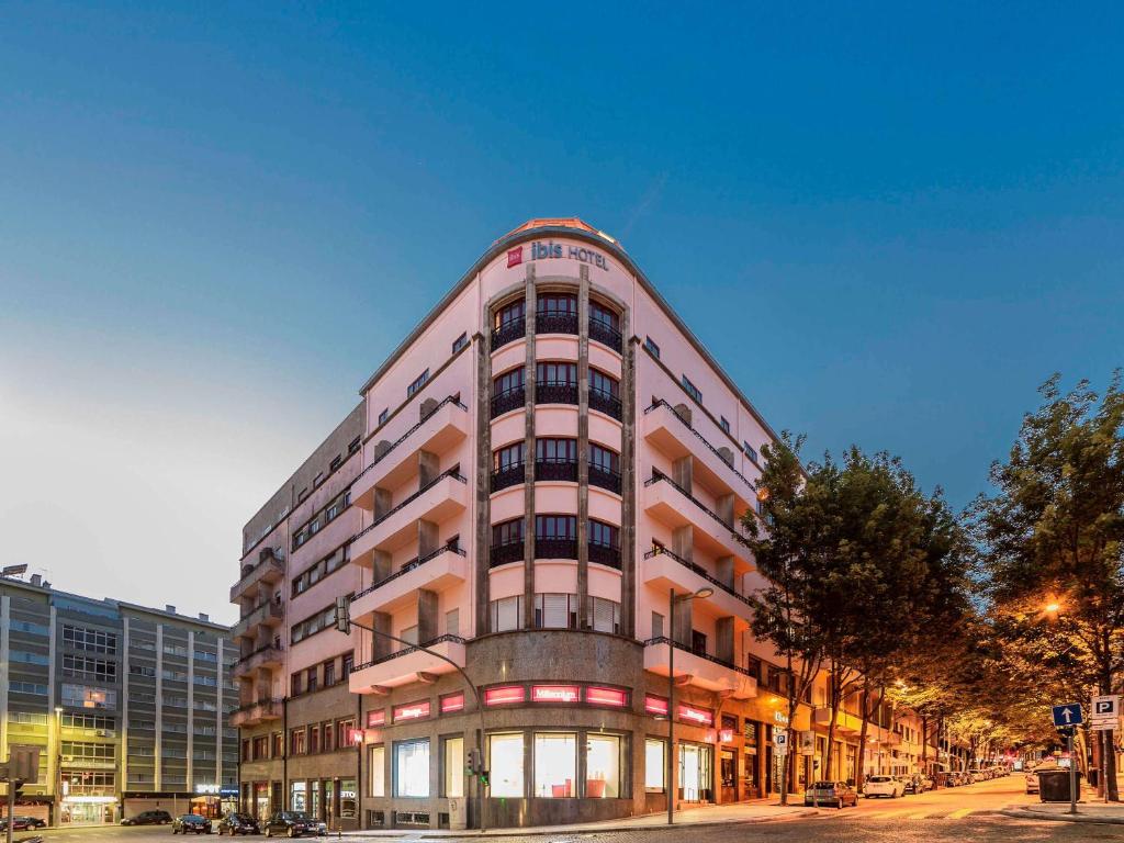イビス ポルト セントロ マーケット ボルハオン ホテル (ibis Porto Cen. M. Bolhão Hotel) 外観
