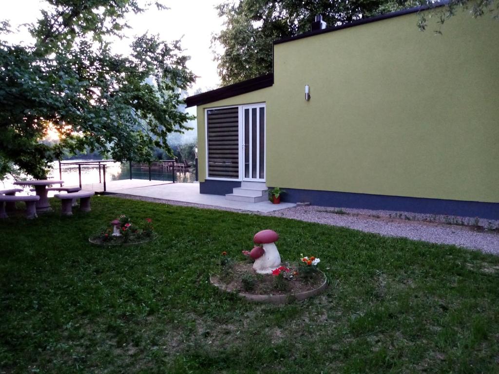 Apartman Dzenis, Bihać