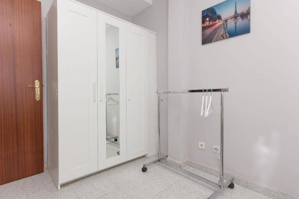 MalagaOnBeach 1 - Two bedrooms - up to 3 people - 20 meters beach - 5