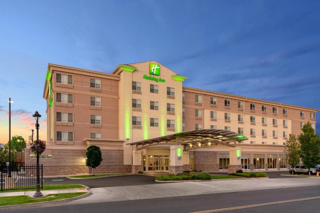 Holiday Inn Yakima, an IHG Hotel