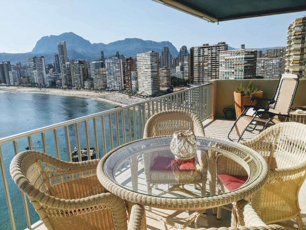 Portofino Flying Whale — Hotel in Benidorm - Costa Blanca