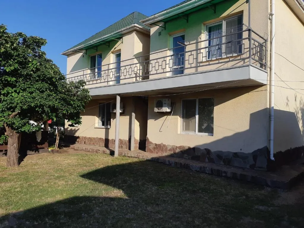 Отель Маленький Рай, Hotel in Satoka