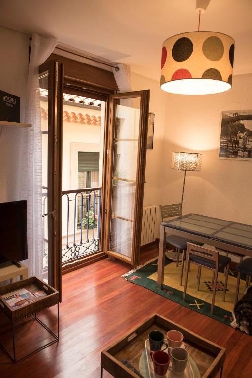 Apartamento en Cimadevilla junto al Puerto Deportivo - 4