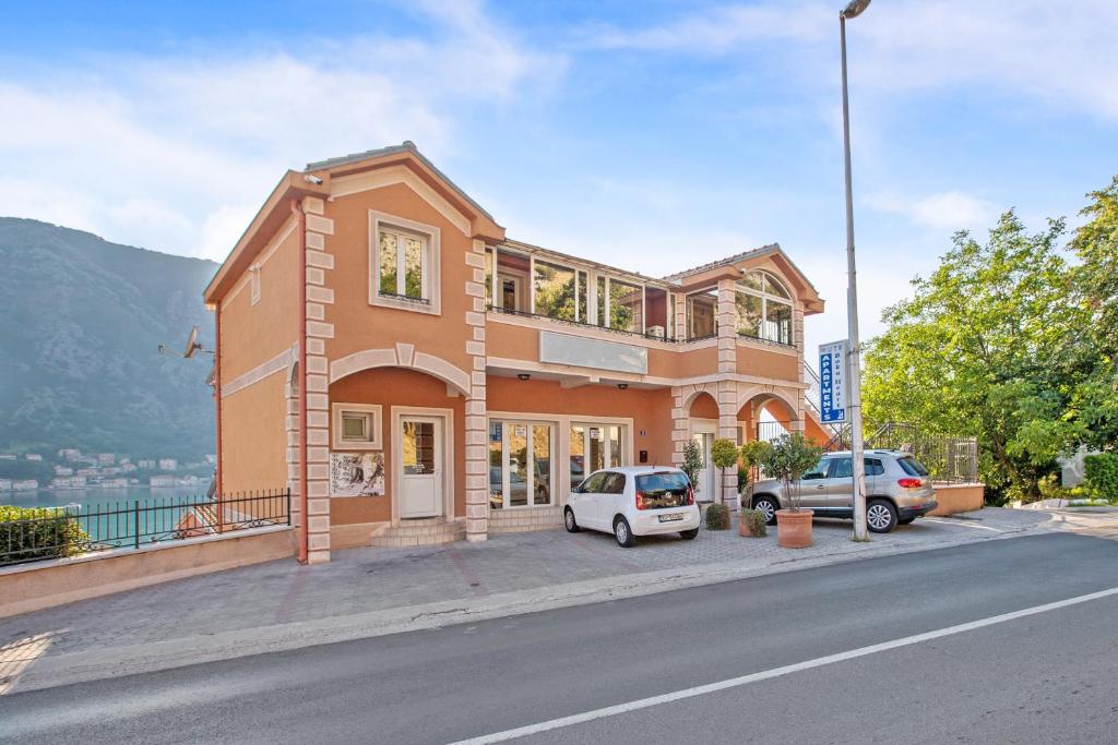 Apartments Boka Heart — Hotel in Kotor