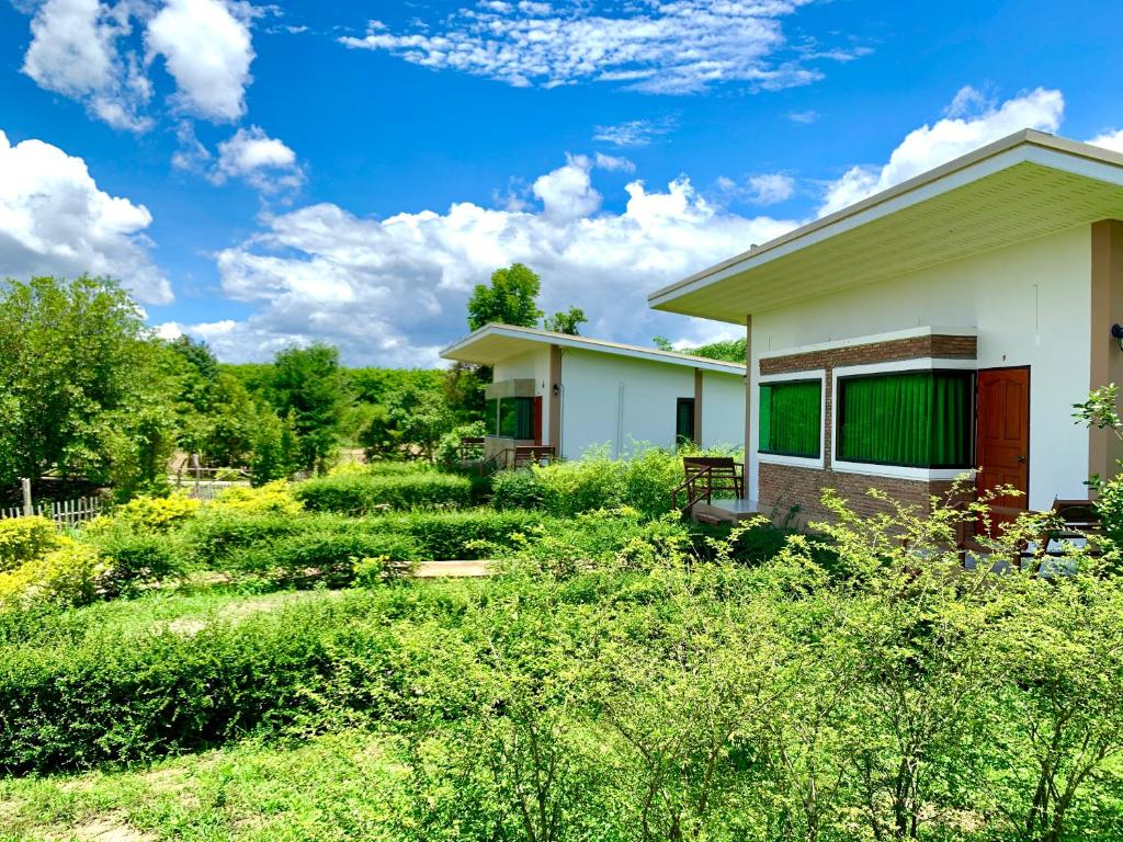 Exterior view, i-na Boutique Home Nan in Nan