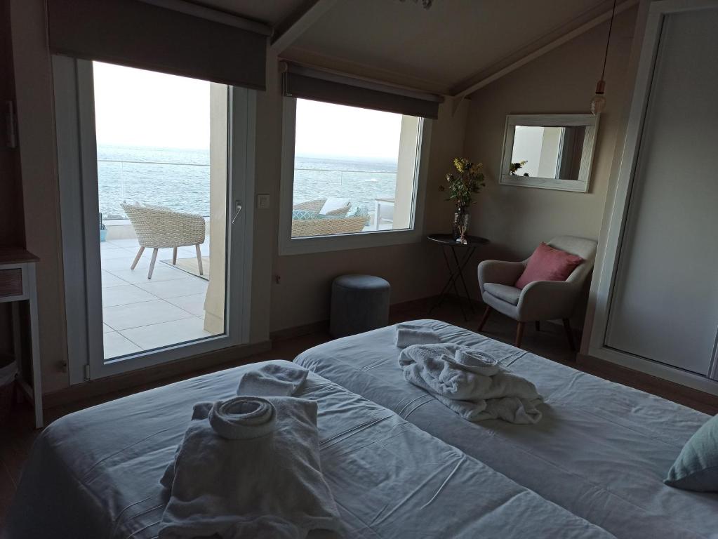 Punta Carnero Hostal 전경