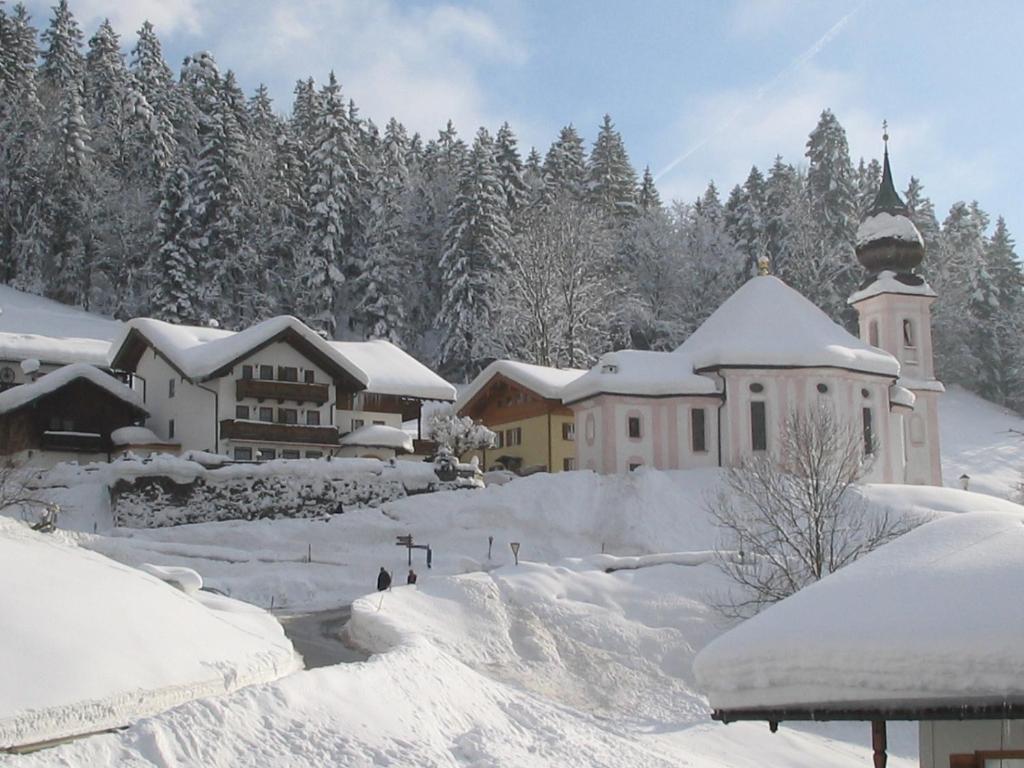 Gasthof Und Hotel Maria Gern photo