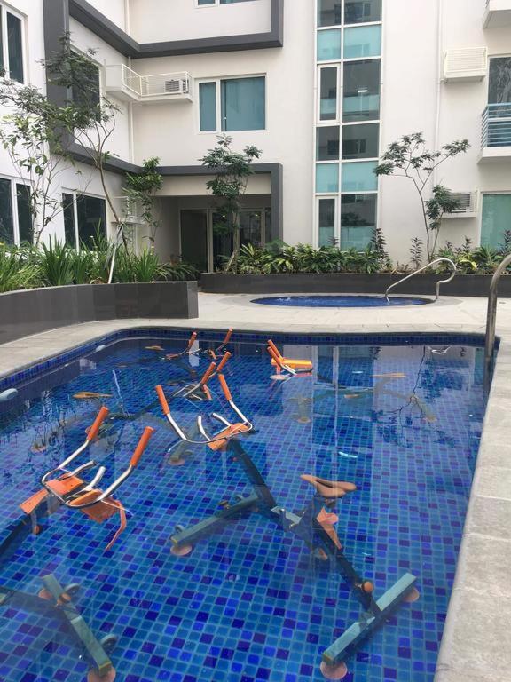 Furnished Studio Megaworld 7M photo