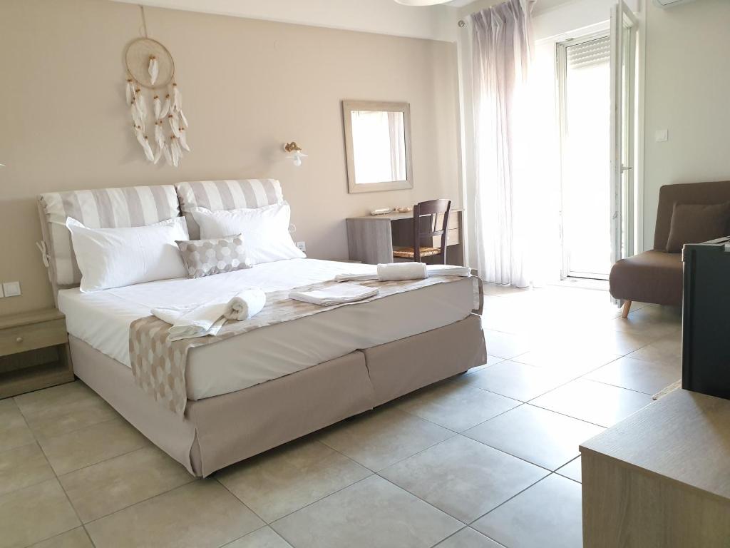 Petrino Studios, Keramotí