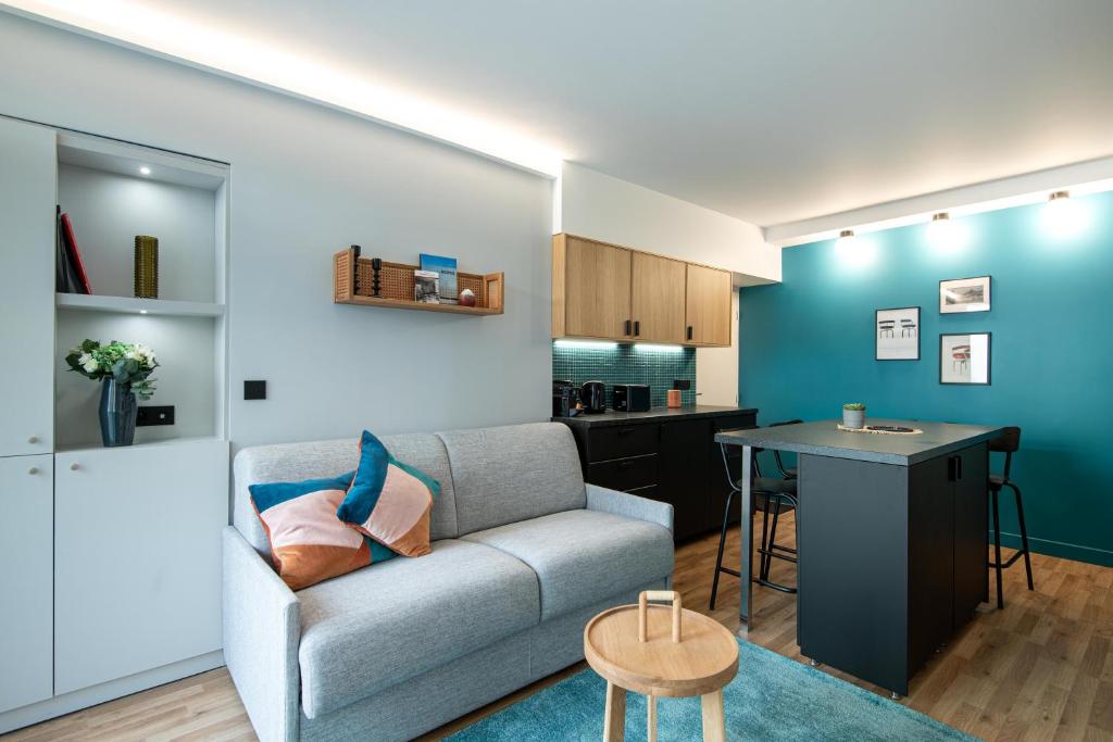 NEW - Superbe 1 Bdr Appt - Design 60'S - Paris 15e - 3
