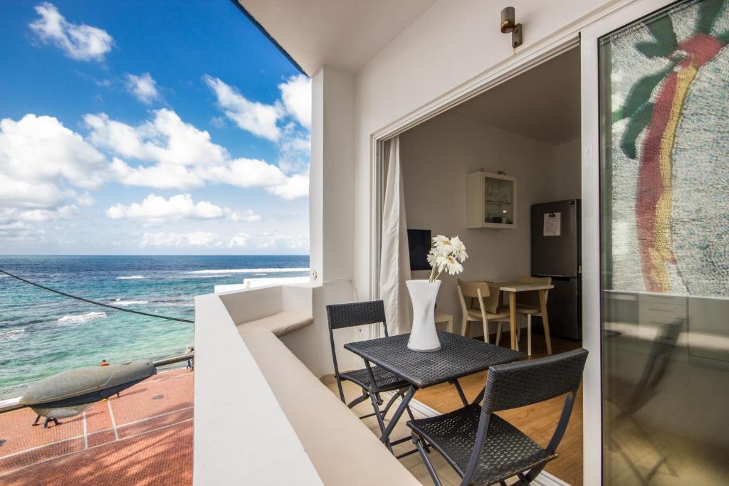 Apartment Azul Beach photo