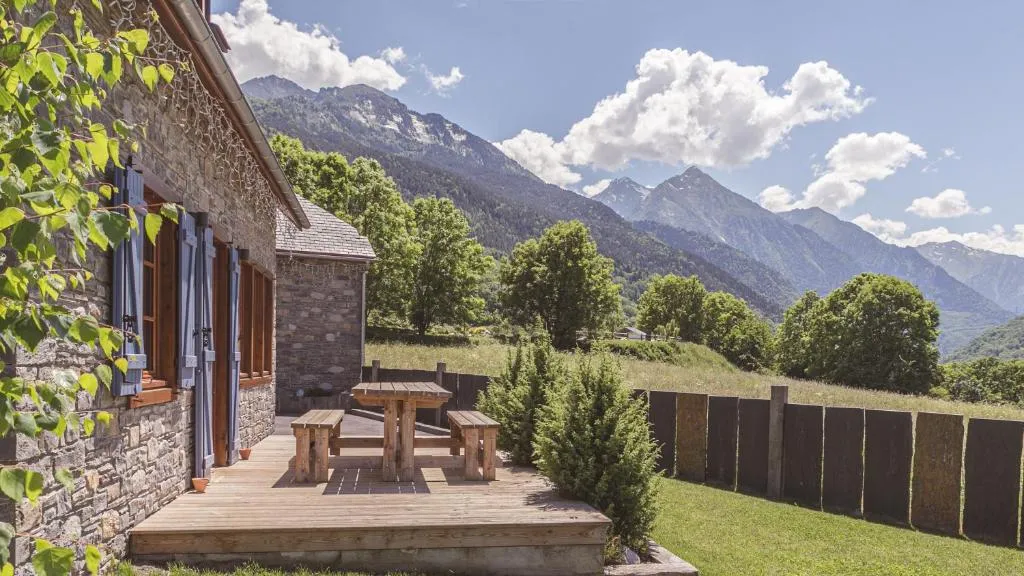 Les Hauts de Saint-Lary，位于圣拉里苏朗的酒店