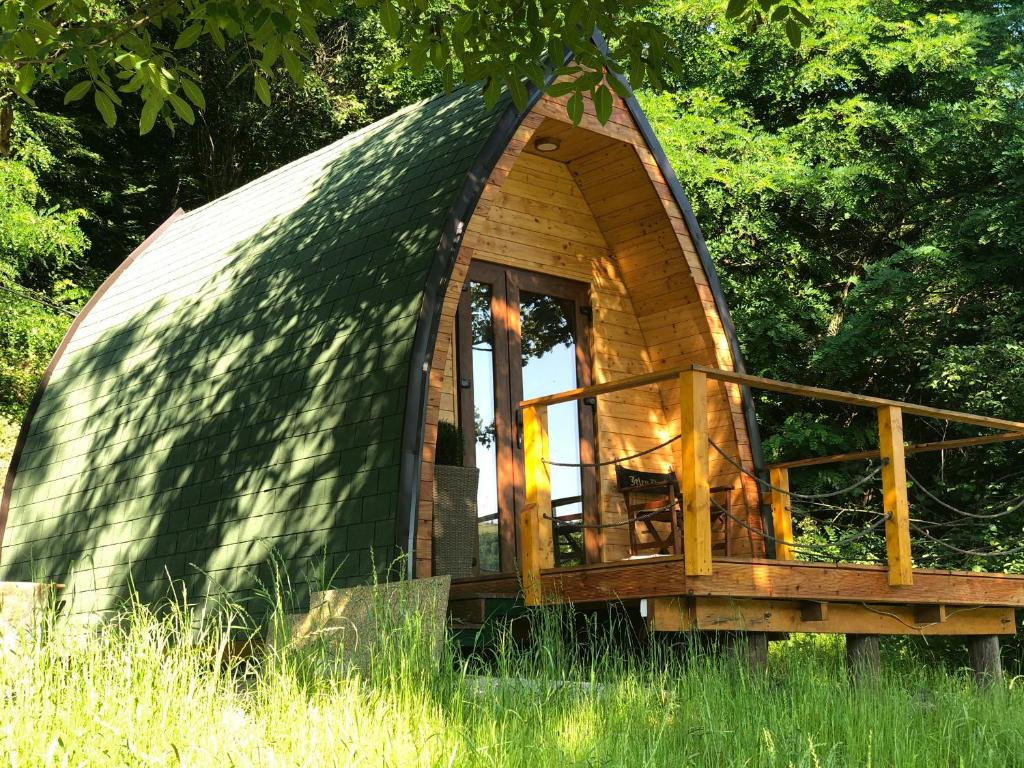 Glamping Jezero, Čačak